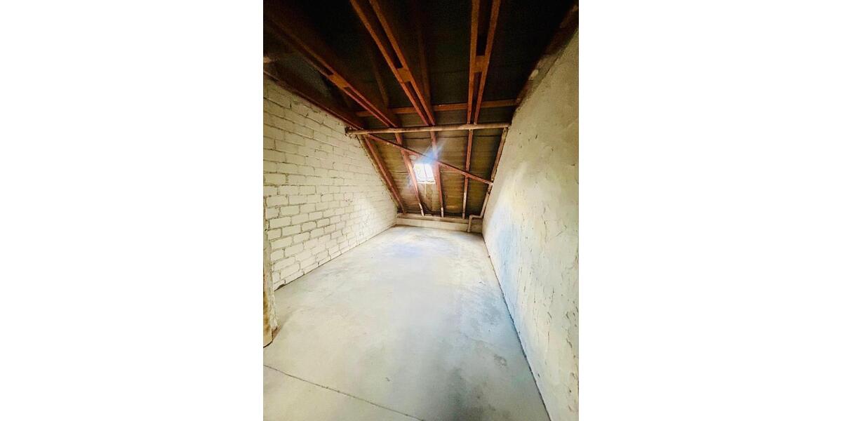 Familienfreundliches Haus in ruhiger Grünlage mit großem Garten 5 zimmer