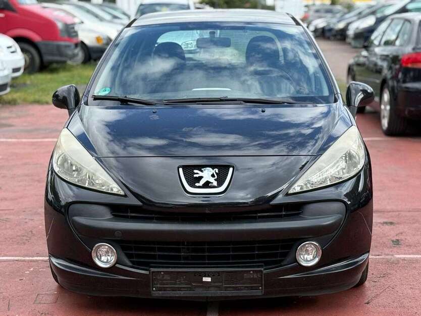 Peugeot 207 117.000 km 2.499 € Mainz 55118