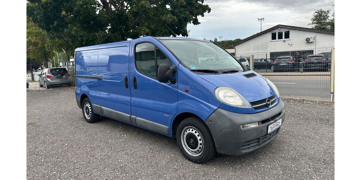 Opel Vivaro 186.000 km 4.999 € Mainz 55120