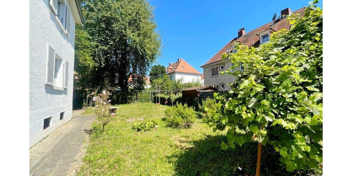 Historisches Mehrfamilienhaus mit großem Potenzial - Im Bieterverfahren 1 zimmer