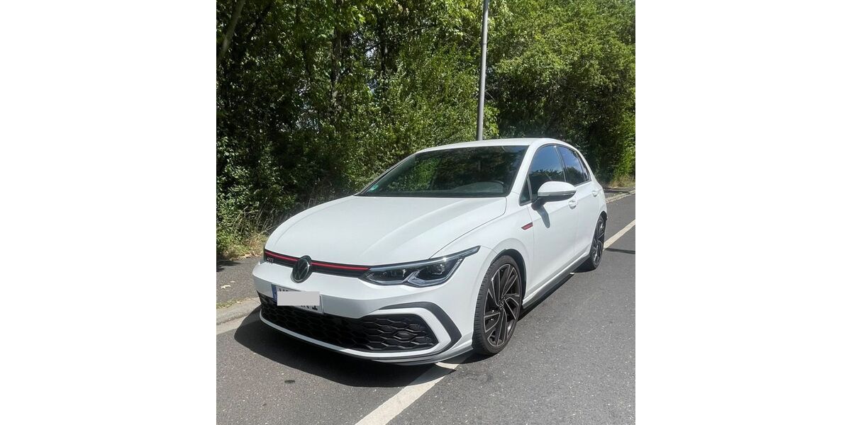 VW Golf 15.800 km 27.500 &euro; Wiesbaden 65191