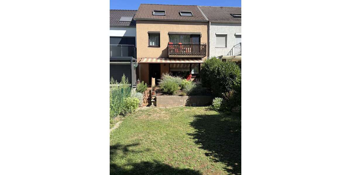 Einfamilienhaus Bischofsheim - 5 Zimmer, 130 m&sup2;, 389.000&euro; | Angebot:27303360