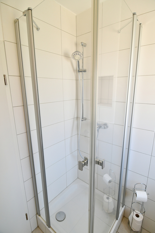 Moderne 4 Zi Maisonette mit 2 Schlafräumen mitten in Hornau 4 zimmer