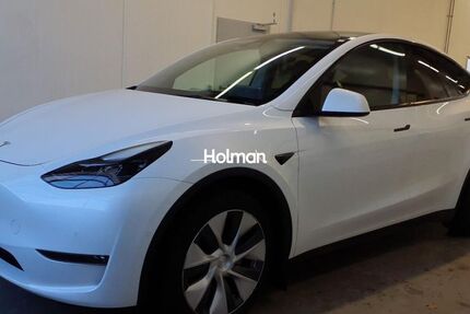 Tesla Model Y 96.724 km 28.248 &euro; Eschborn 65760