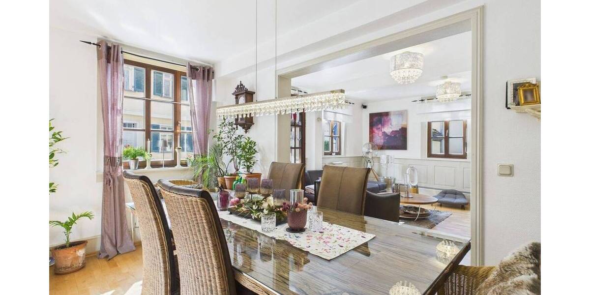 Einfamilienhaus Wiesbaden Igstadt - 7 Zimmer, 225 m&sup2;, 685.000&euro; | Angebot:24040839