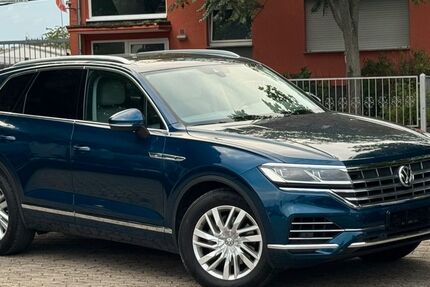 VW Touareg 155.700 km 38.900 € Frankfurt am Main 65933