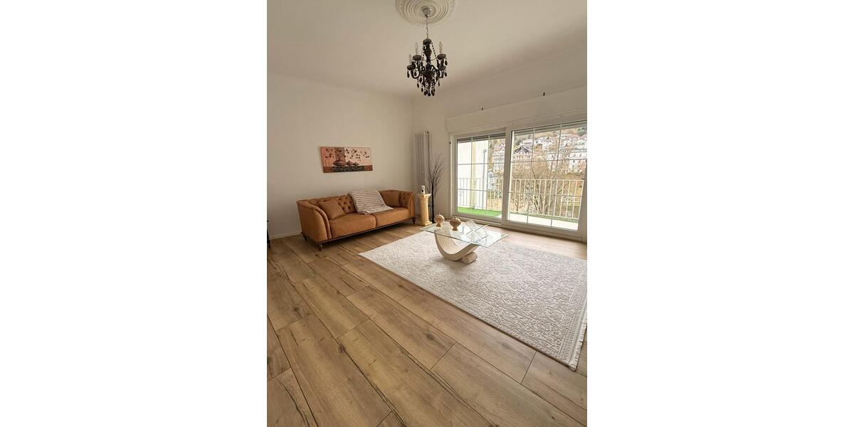 Maisonettenwohnung Bad Schwalbach - 7 Zimmer, 207 m&sup2;, 425.000&euro; | Angebot:25652627