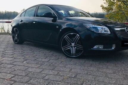 Opel Insignia 185.000 km 6.100 &euro; Bischofsheim 65474