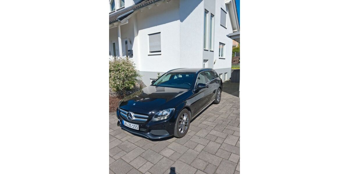 Mercedes-Benz C 180 213.000 km 9.990 &euro; Selters 65618
