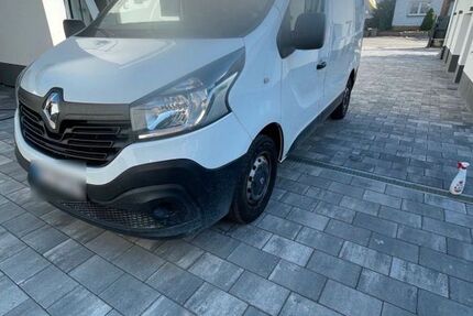 Renault Trafic 230.000 km 5.400 € Schmitten 61389