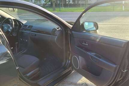 Mazda 3 168.000 km 2.900 &euro; Wiesbaden, Landeshauptstadt 65191