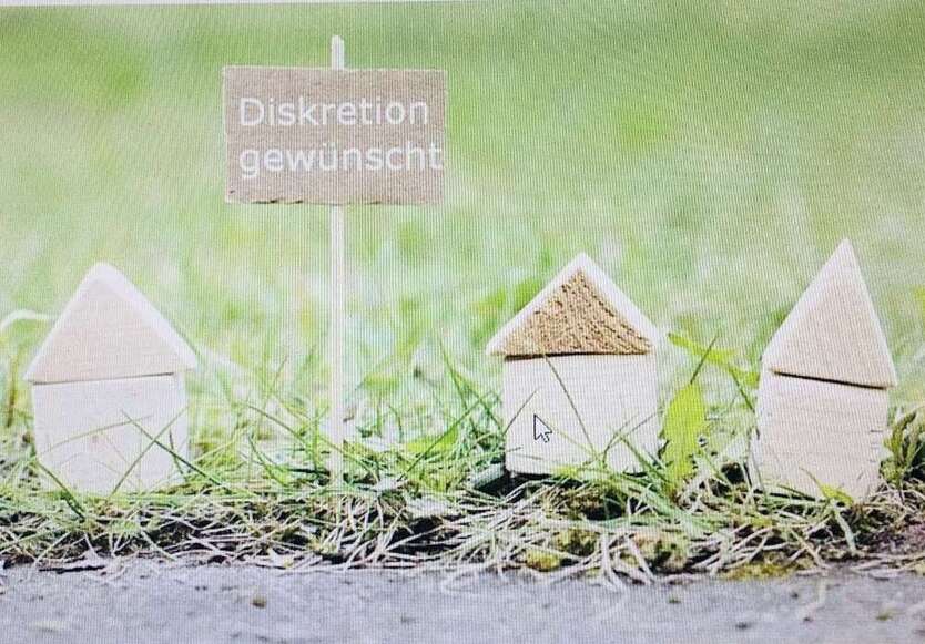 Haus zum Kaufen in Schwalbach am Taunus 1.200.000 € 230 m² 6 zimmer