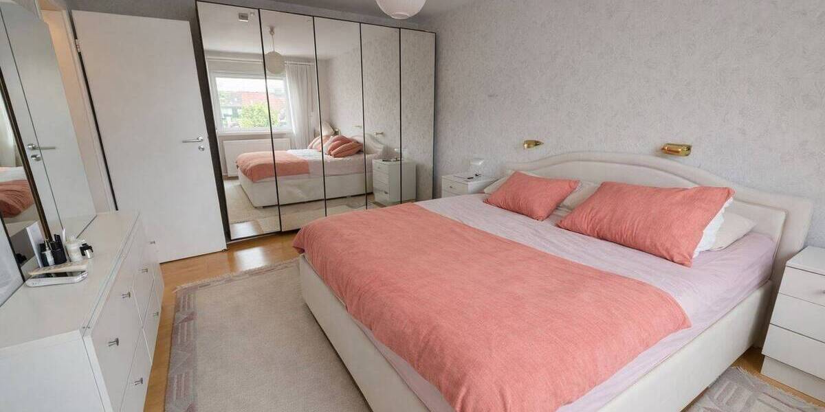 Reihenmittelhaus Wiesbaden Nordenstadt - 5 Zimmer, 100 m&sup2;, 595.000&euro; | Angebot:26028669