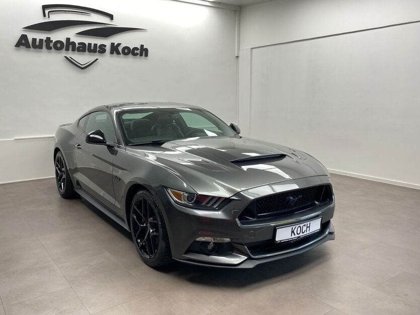Ford Mustang 112.879 km 28.900 € Mainz 55129