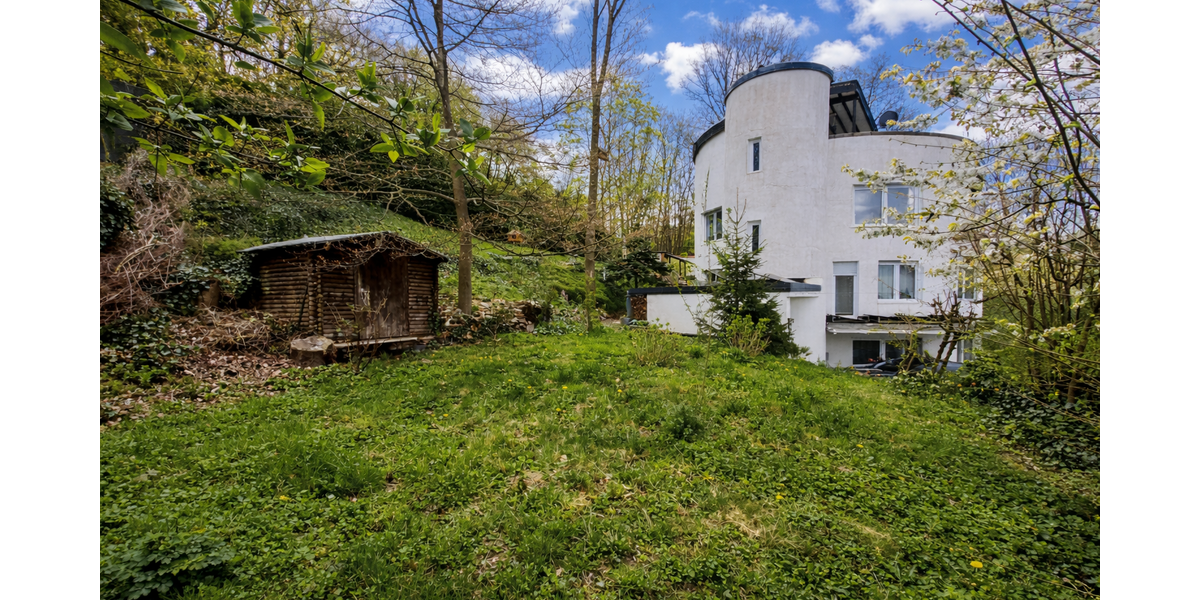 Glashütten: Einzigartiges Architektenhaus am Sonnenhang mit beeindruckendem Fernblick. - Doppelhaushälfte Glashütten | Angebot:26190652
