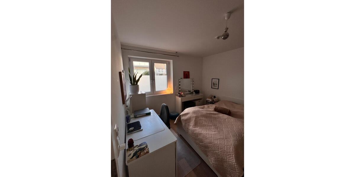 Etagenwohnung Mainz Lerchenberg - 2 Zimmer, 75 m&sup2;, 1.200&euro; | Angebot:24429462