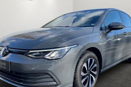 VW Golf 82.000 km 19.950 € Eltville 65343