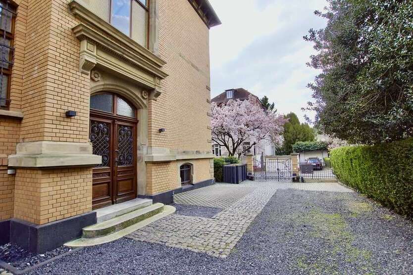 Wohnung zum Mieten in Wiesbaden 2.650 € 149 m²