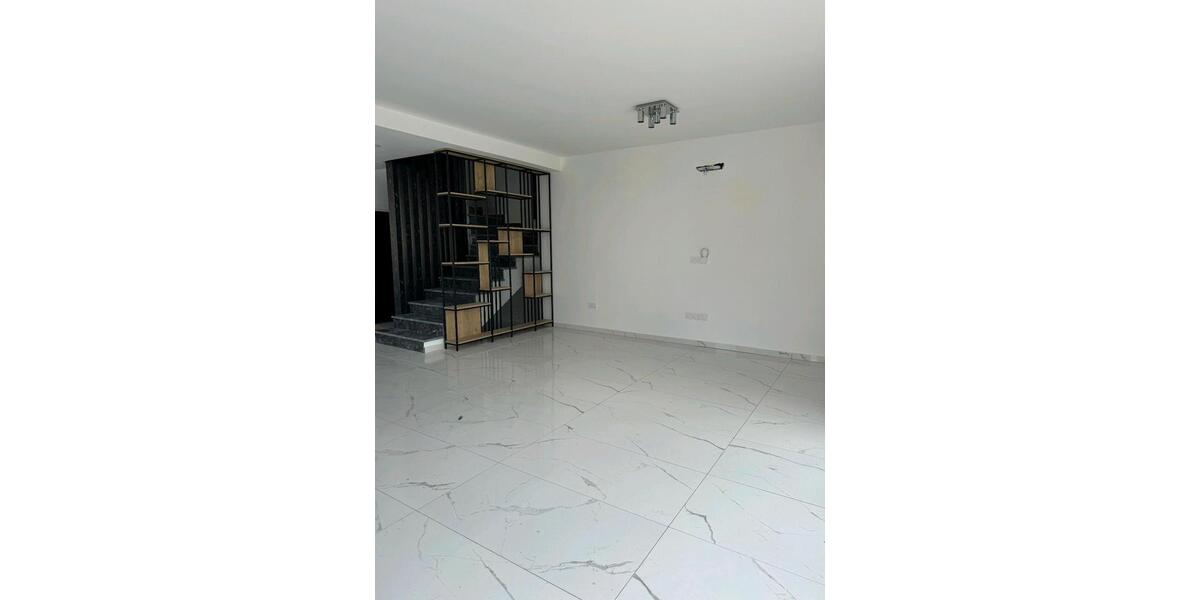 Einfamilienhaus Mainz Gonsenheim - 3 Zimmer, 330 m&sup2;, 517.000&euro; | Angebot:26220685