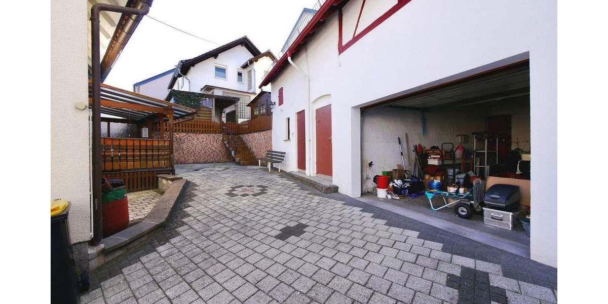 Einfamilienhaus Taunusstein Neuhof - 3 Zimmer, 100 m&sup2;, 1.000&euro; | Angebot:25770068