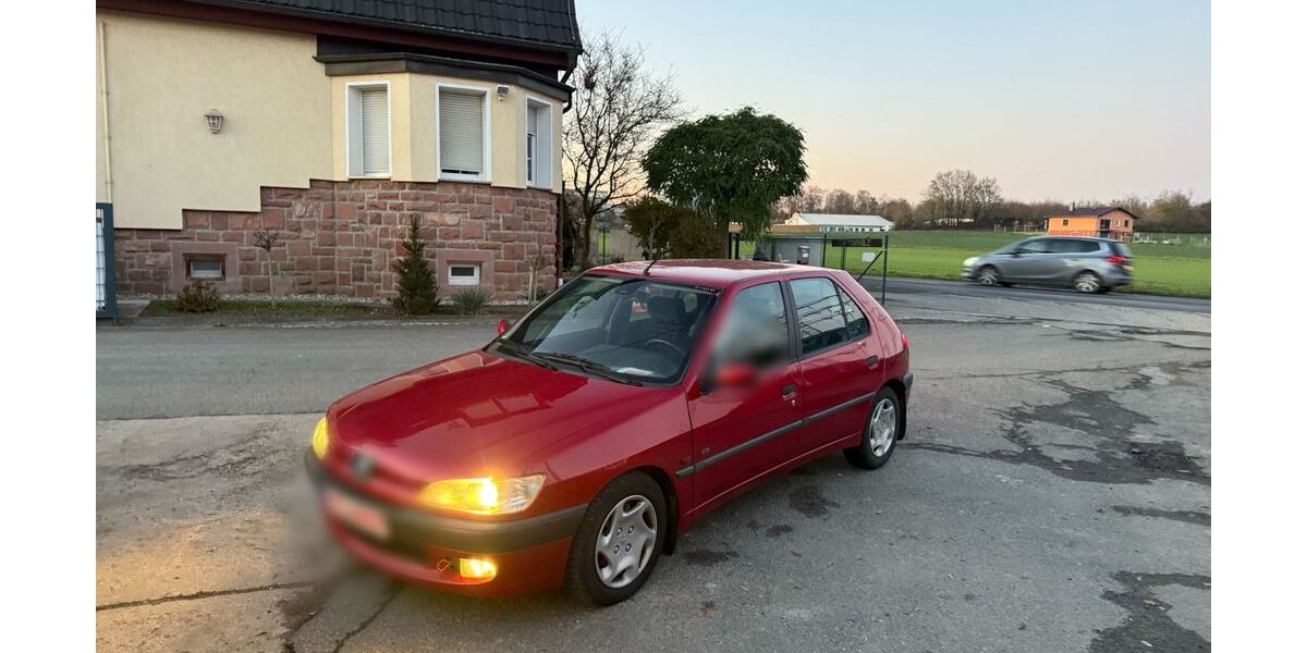 Peugeot 306 165.062 km 2.300 &euro; Hattersheim am Main 65795