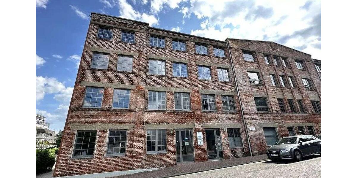 AS IMMOBILIEN: Exklusives Büro-Loft in Toplage von Idstein – 1. OG mit Aufzug & Balkon zimmer