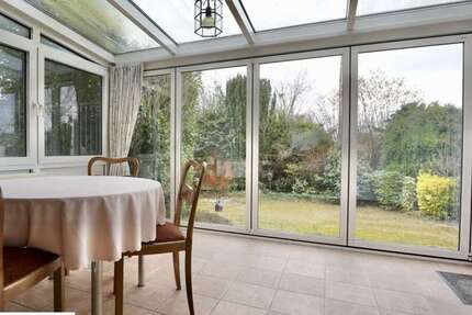 Haus zum Kaufen in Rüsselsheim 629.500 € 191 m² 5 zimmer