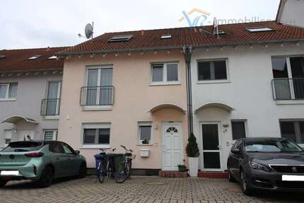 Haus zum Kaufen in Bischofsheim 580.000 € 156 m² 6 zimmer