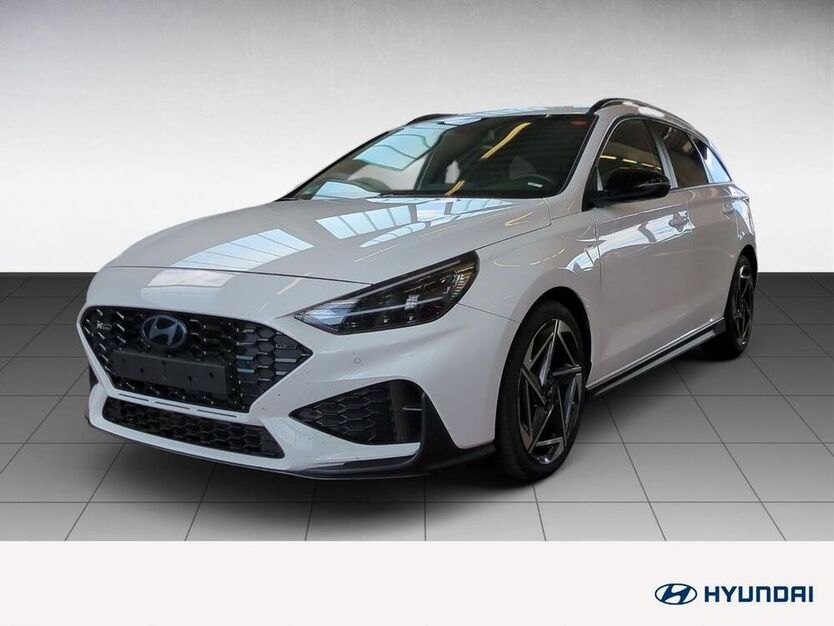 i30