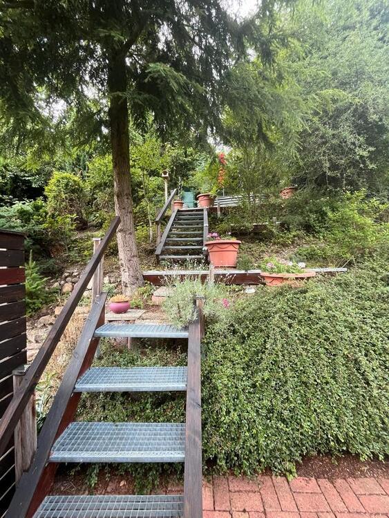 von Privat attraktives Reihenhaus unverbaubarer Fernblick