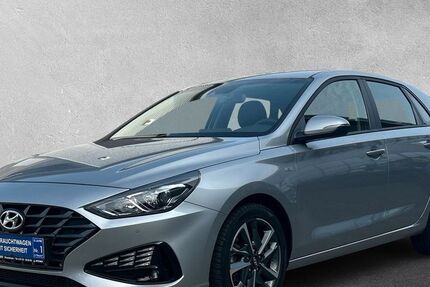 Hyundai i30 39.200 km 17.840 € Rüsselsheim 65428