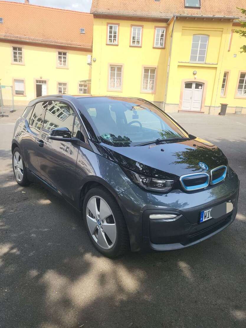 BMW i3 39.000 km 17.000 € Wiesbaden 65193