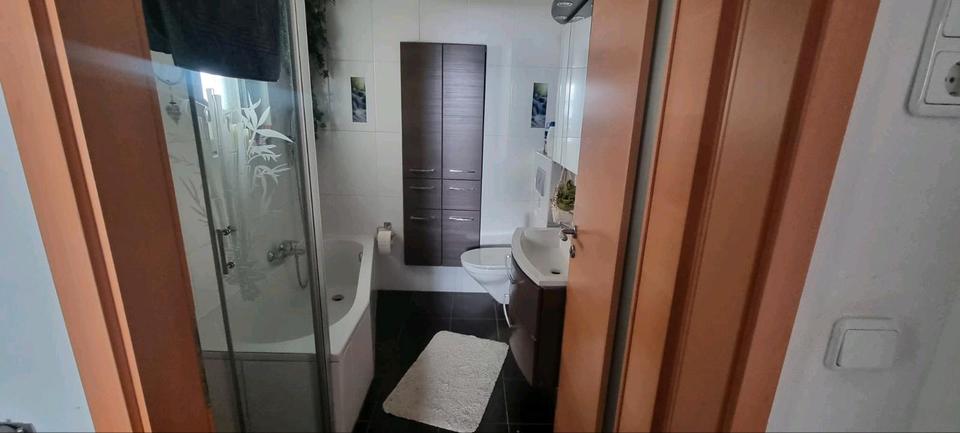 Erdgeschoßwohnung Hattersheim am Main - 2 Zimmer, 50 m&sup2;, 1.000&euro; | Angebot:25282941