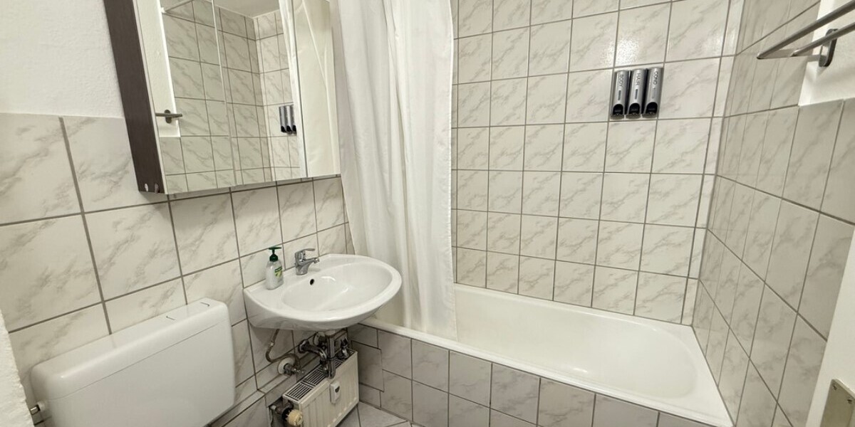 Eschborn: Elegant und exzellent sanierte 2 Zimmer-Wohnung in zentraler Lage - Etagenwohnung Eschborn | Angebot:26648460