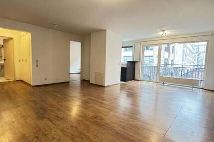 Wohnung Frankfurt am Main Gallus - 2 Zimmer, 61 m&sup2;, 1.000&euro; | Angebot:25394970