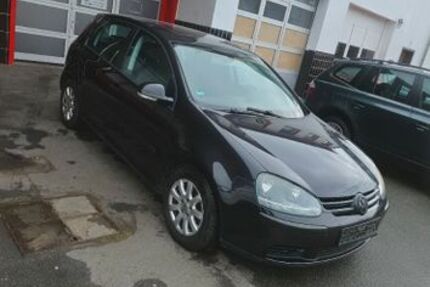 VW Golf 220.485 km 2.499 &euro; Bingen 55411