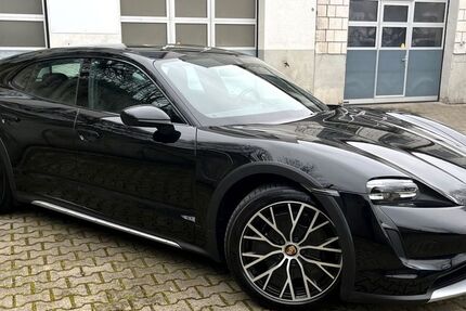 Porsche Taycan 47.300 km 57.888 &euro; Walluf 65396