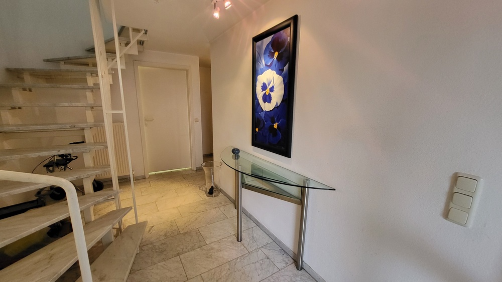 RMH mit Garage, 2 Balkonen, Garten und Terrasse - Reihenmittelhaus Wiesbaden Klarenthal | Angebot:25972229