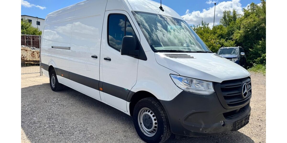 Mercedes-Benz Sprinter 122.300 km 25.900 &euro; Saulheim 55291