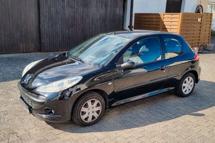 Peugeot 206 138.000 km 1.900 &euro; Sulzbach (Taunus) 65843