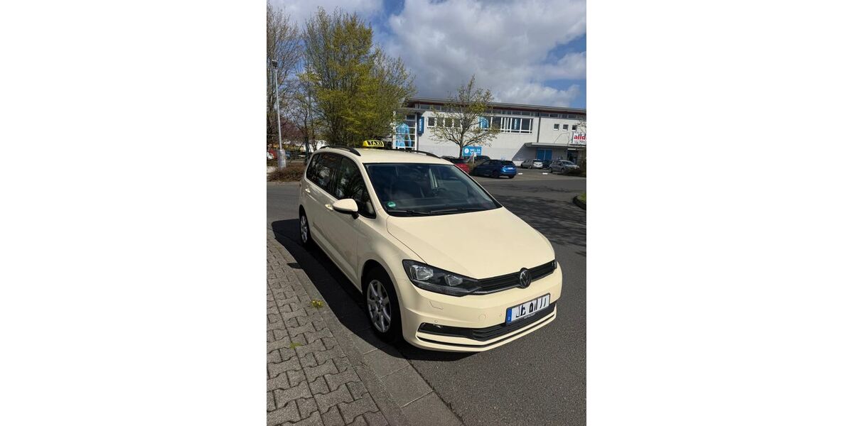 VW Touran 80.000 km 28.000 &euro; Wiesbaden 65199