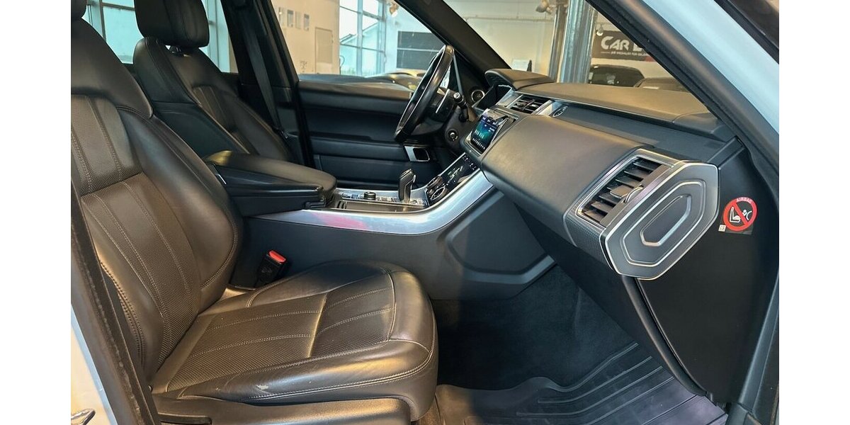 Land Rover Range Rover Sport 3.0 SDV6 HSE Dynamic |PANO|SPUR| 229.907 km 27.999 &euro; Mainz-Kostheim 55246