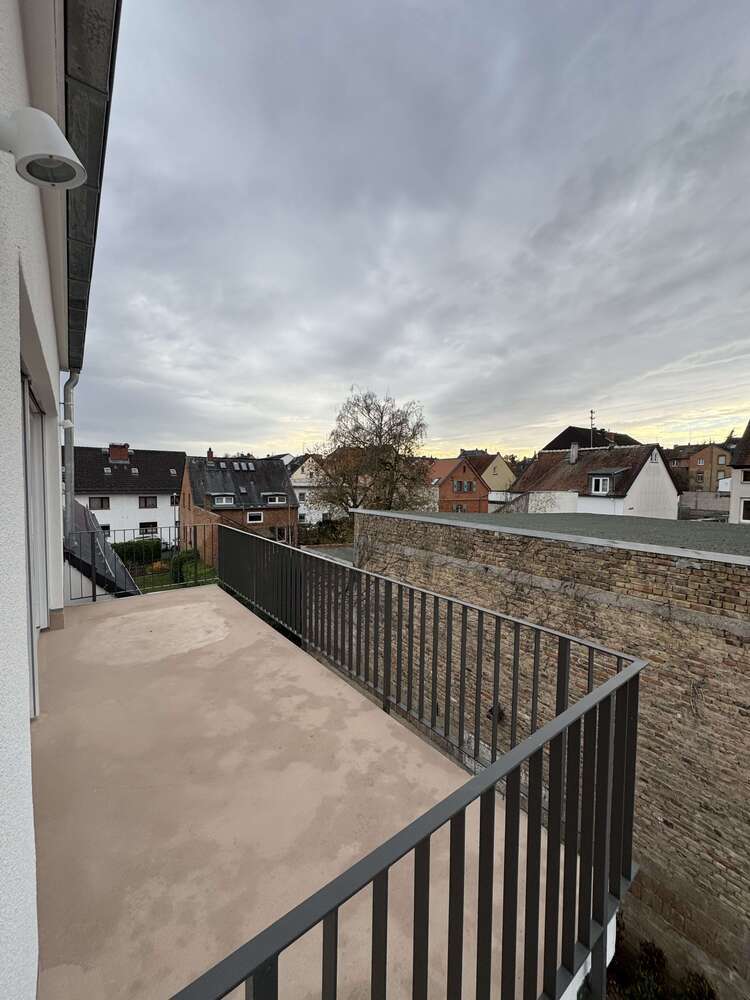 Wohnung zum Mieten in Wiesbaden 2.340 € 130 m²