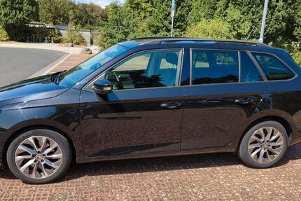 Skoda Fabia 39.500 km 16.900 &euro; Kelsterbach 65451