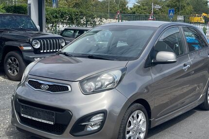 Kia Picanto 107.709 km 7.290 € Frankfurt am Main 65933