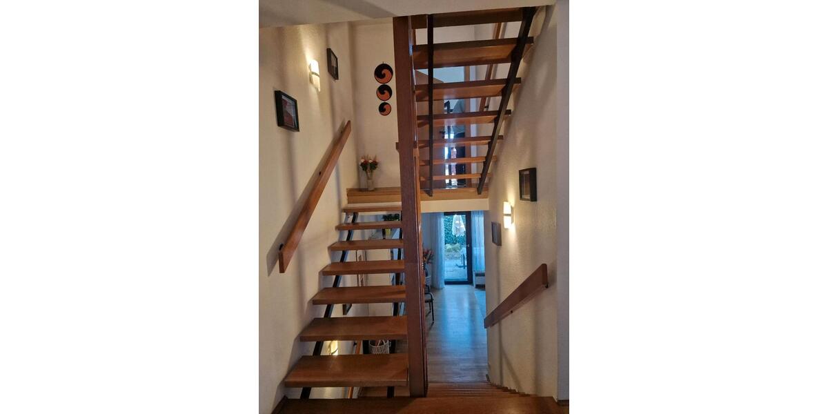 Doppelhaushälfte Mainz Gonsenheim - 6 Zimmer, 128 m&sup2;, 610.000&euro; | Angebot:27230337