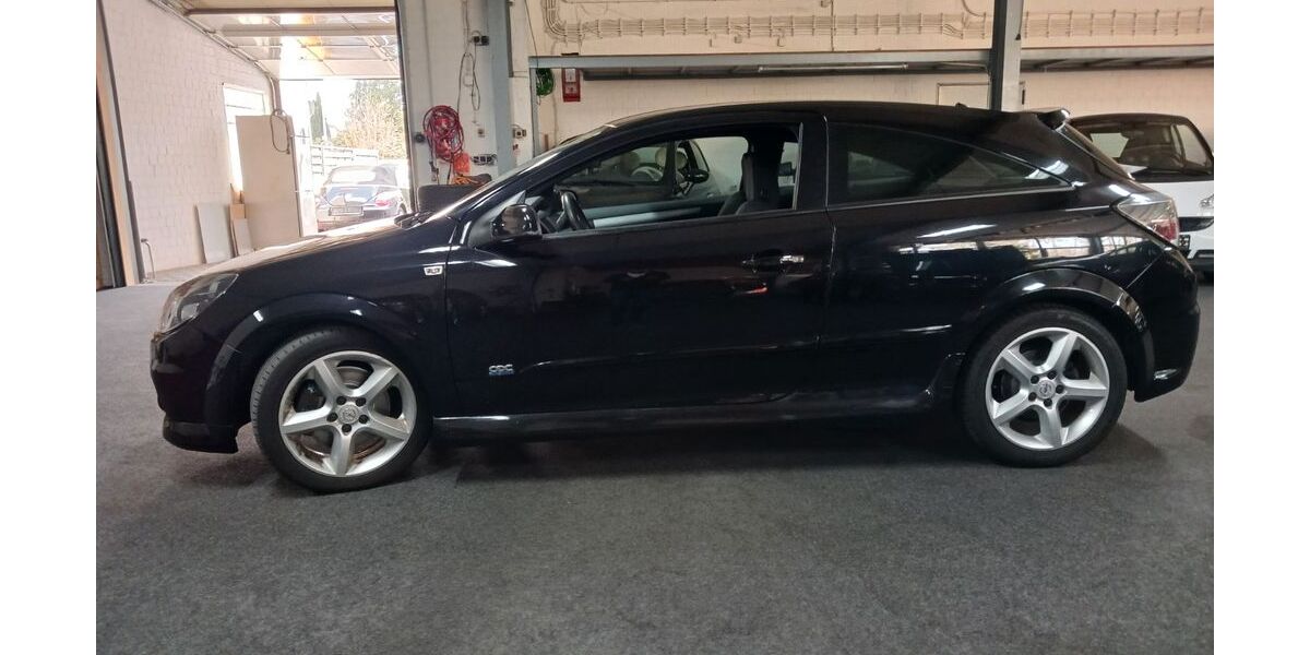 Opel Astra 219.000 km 5.990 &euro; Rüsselsheim 65428