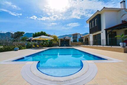 Haus Mainz Gonsenheim - 3 Zimmer, 200 m&sup2;, 350.000&euro; | Angebot:24724085