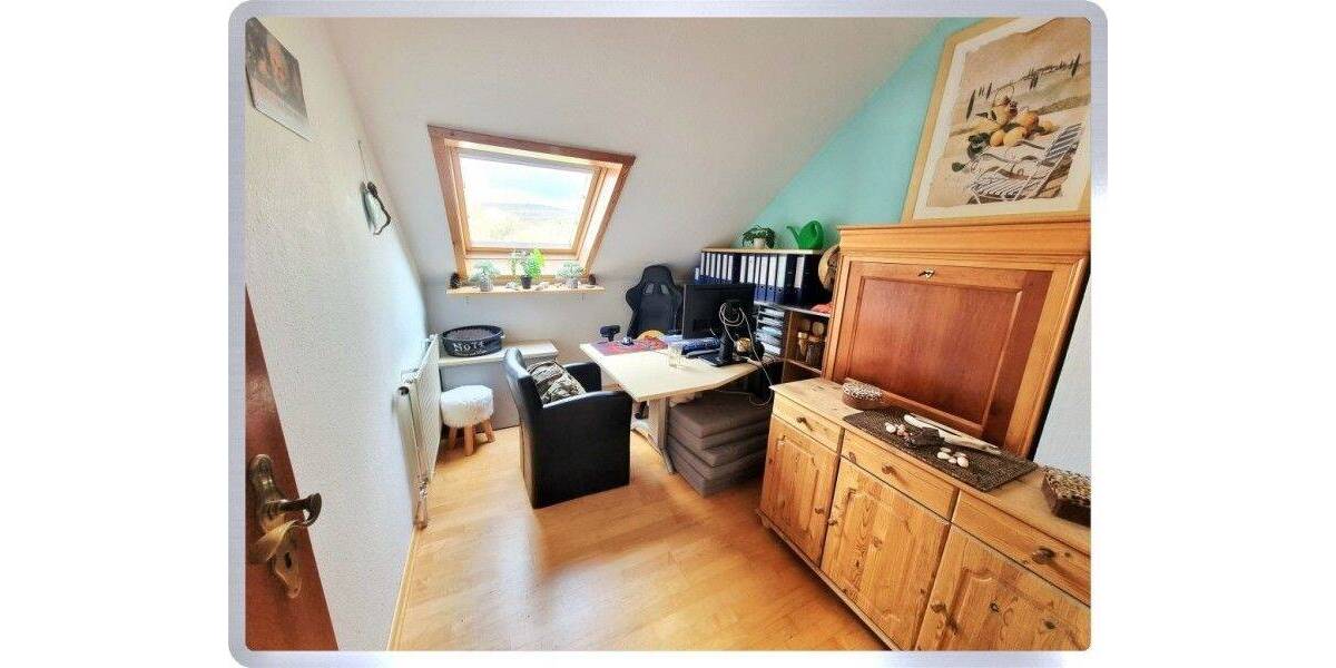 * Oestrich-Winkel: Freistehendes Einfamilienhaus in direkter Feldrandlage * 6 zimmer