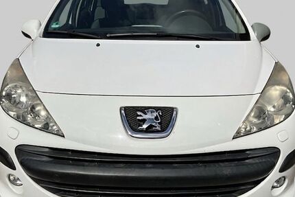 Peugeot 207 89.000 km 690 &euro; Wiesbaden 65199